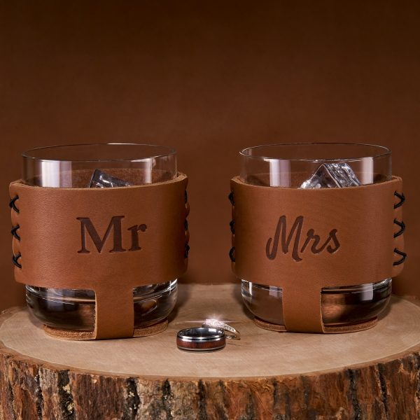 9oz Rocks Sleeve Set of 2 with Glasses: Mr & Mrs