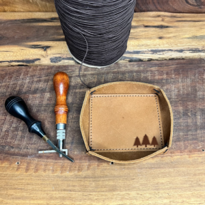 Small Hand Stitched Leather Valet: Design